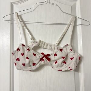 White Ribbed Bra With Red Hearts No Tag Valentine's Day Underwire